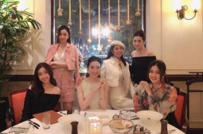 Loạt nàng Hậu xuất hiện rạng rỡ trong sinh nhật người đẹp Lan Hương