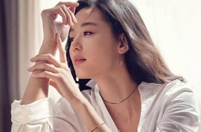 Top 4 nữ minh tinh sở hữu vóc dáng hoàn hảo nhất Hàn Quốc