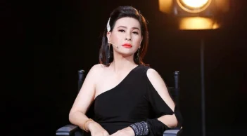 Cát Phượng tiết lộ đang gặp khó khăn, phải gánh vác nhiều nỗi lo toan